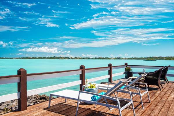 Villla Bashert vacation rental villa, Chalk Sound, Turks and Caicos