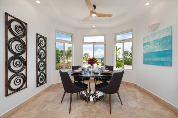 Villa di Ligera is a 6 bedroom beachfront villa for rent in Providenciales, Turks and Caicos